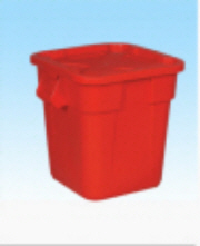 Square Brute Container w/ Lid 40 Gal
